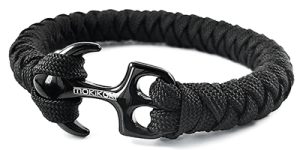 Was bedeuten die Farben bei Armbändern Schwarz Hier siehst Du wie elegant ein schwarzes Armband wirkt.